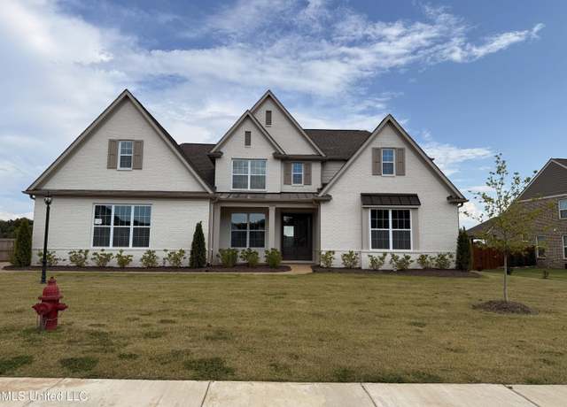 Property at 13593 Landry Ln, Olive Branch, MS 38654, 4 beds, 3.5 baths