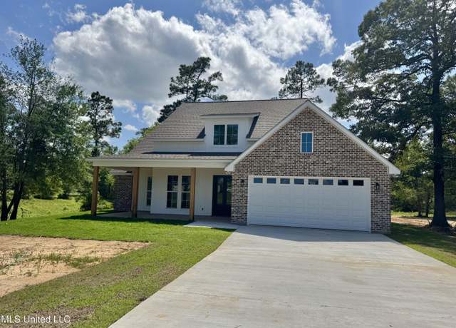 Property at 33 Heavenly Dr Dr, Carriere, MS 39426, 3 beds, 2 baths