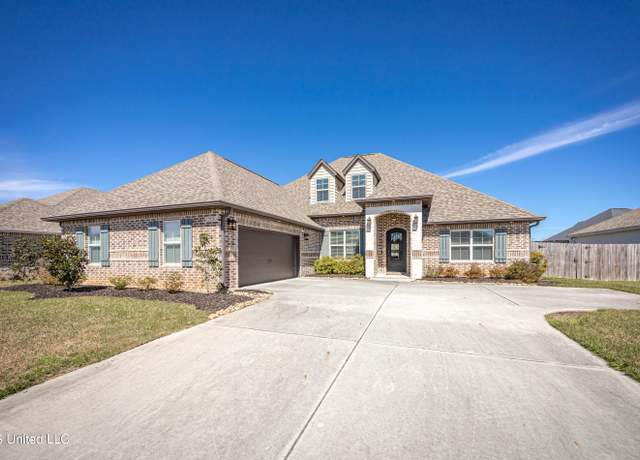 Property at 7928 Village Green Dr, Biloxi, MS 39532, 5 beds, 3.5 baths