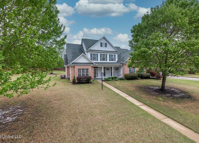 Property at 597 Shadow View Dr, Hernando, MS 38632, 4 beds, 2.5 baths