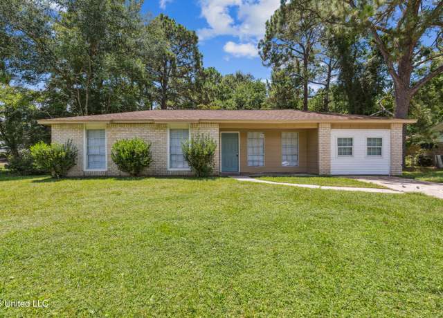 Property at 2313 Avenido Encanto St, Gautier, MS 39553, 3 beds, 2 baths