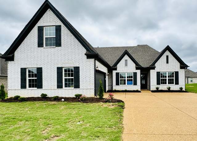 Property at 2362 Julianna Dr, Southaven, MS 38672, 4 beds, 2 baths