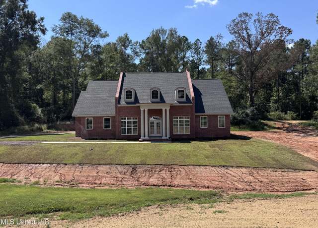Property at 115 Laurelwood Trail Rd, Mendenhall, MS 39114, 4 beds, 2.5 baths