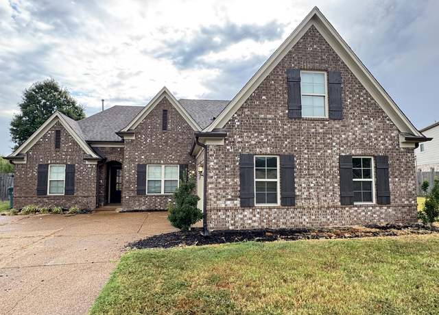 Property at 3384 Champion Hills Dr, Southaven, MS 38672, 4 beds, 2 baths