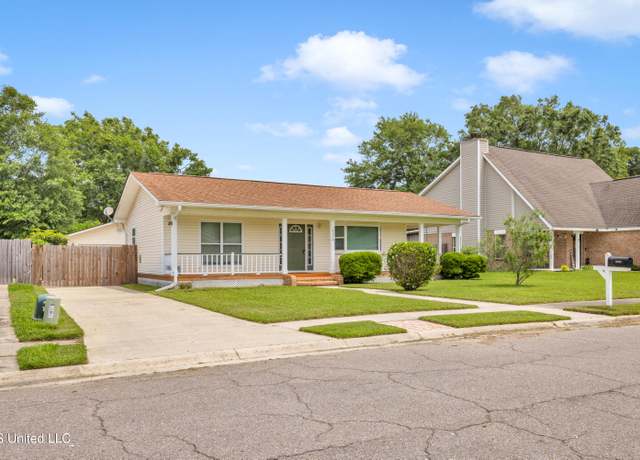 Property at 14026 Gladys St, Gulfport, MS 39503, 3 beds, 3.5 baths