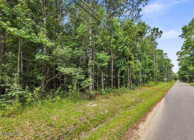 Property at Julia St, Bay Saint Louis, MS 39520