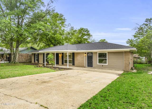 Property at 12399 Simpson Rd, Gulfport, MS 39503, 4 beds, 2 baths