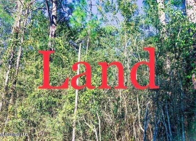 Property at Analii St, Diamondhead, MS 39525