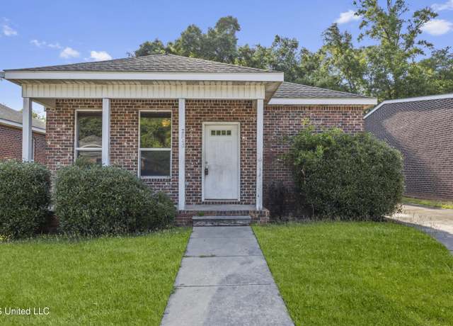 Property at 2948 Magnolia Ct, Gulfport, MS 39507, 3 beds, 2 baths