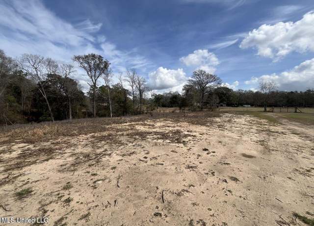 Property at 115 Faulkner Rd, Lucedale, MS 39452