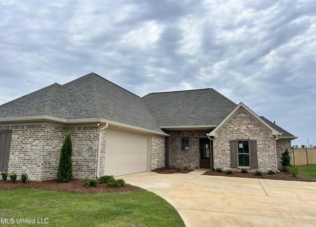 Property at 257 Bronson Bnd, Flowood, MS 39232, 3 beds, 3.5 baths