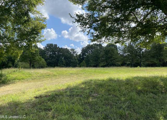 Property at 6826 Payne Ln Ln, Olive Branch, MS 38654