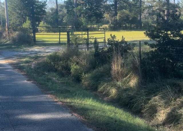 Property at 00000 E 528 Rd, Kiln, MS 39556