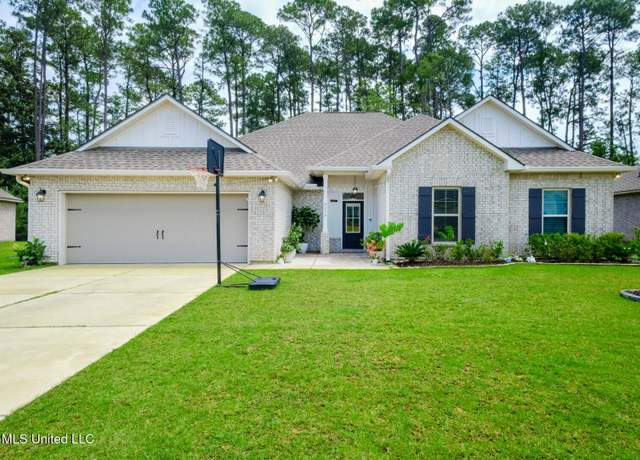 Property at 9379 Taylor Pl, Ocean Springs, MS 39564, 5 beds, 3 baths