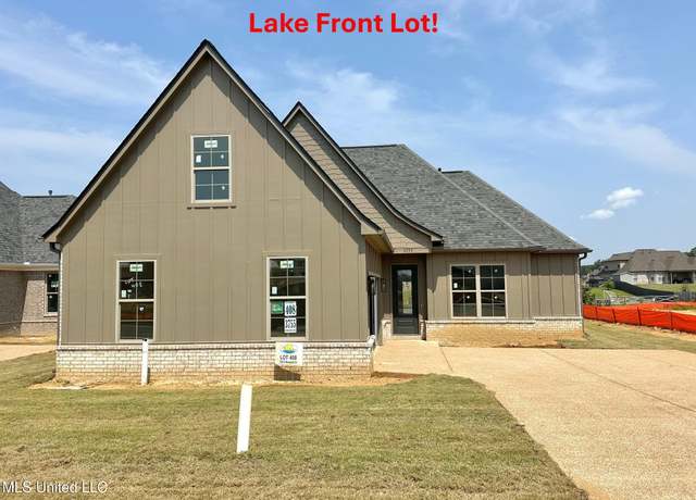 Property at 3755 Roland Dr, Southaven, MS 38672, 4 beds, 2 baths