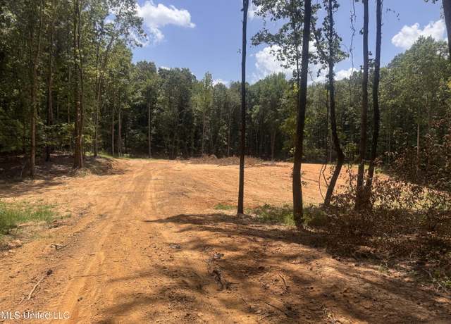 Property at 25 Leonard Ln, Holly Springs, MS 38635