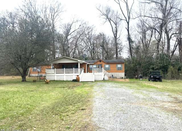 Property at 146 Cloverdale Rd Unit A, Natchez, MS 39120, 5 beds, 3 baths