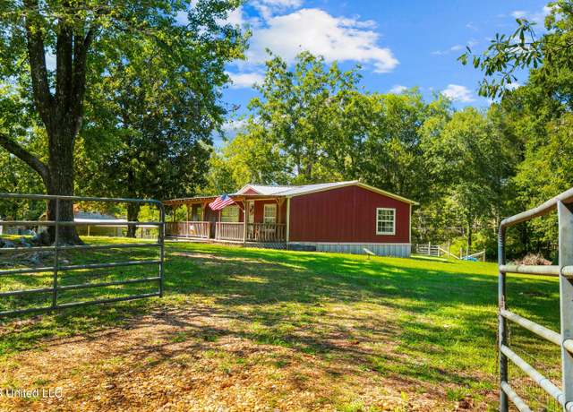 Property at 8079 Harmony Rd, Crystal Springs, MS 39059, 3 beds, 2 baths