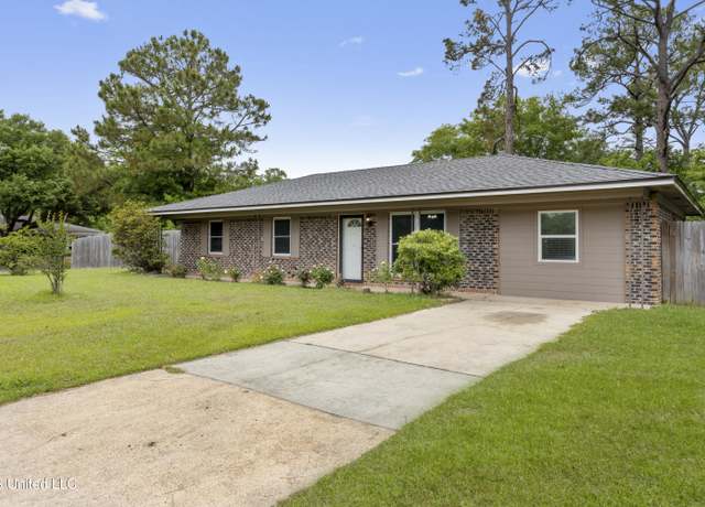 Property at 100 Grand Teton Dr, Ocean Springs, MS 39564, 4 beds, 2 baths