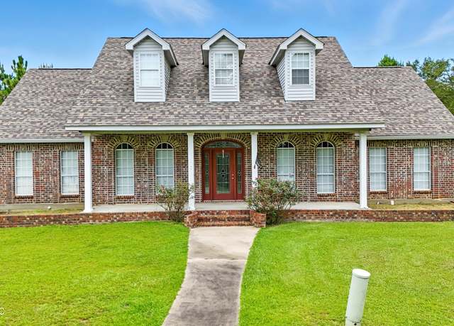 Property at 5997 The Woods Rd, Picayune, MS 39466, 5 beds, 3 baths
