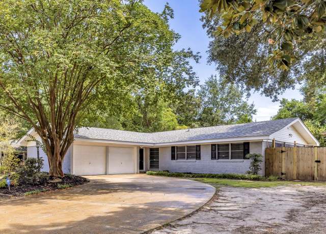 Property at 2509 Randall Dr, Biloxi, MS 39531, 3 beds, 2 baths