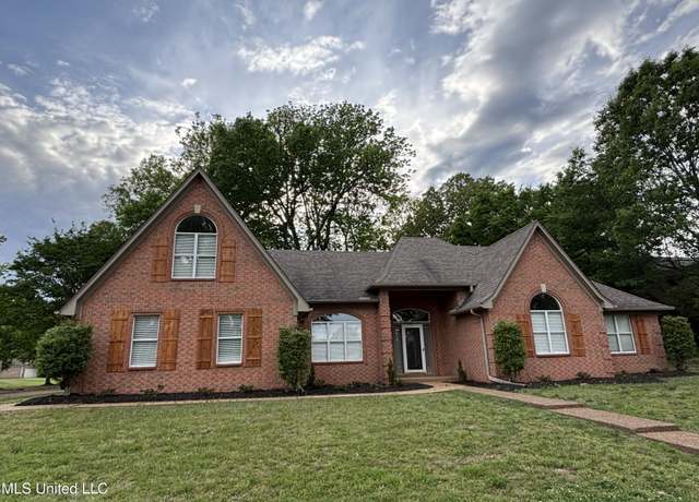 Property at 1705 Cedar Lake Cv, Hernando, MS 38632, 4 beds, 3.5 baths