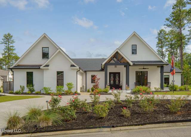 Property at 2 Carlsbad, Hattiesburg, MS 39402, 4 beds, 4 baths