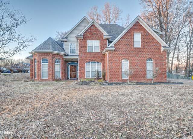 Property at 9480 Miranda Dr, Olive Branch, MS 38654, 5 beds, 3 baths