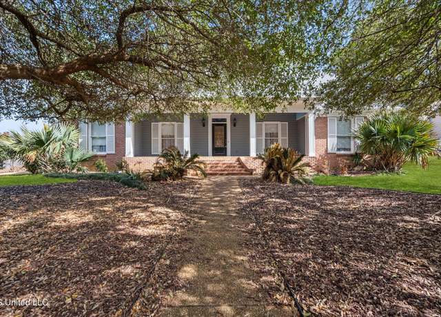 Property at 118 Northwind Dr, Brandon, MS 39047, 3 beds, 2.5 baths
