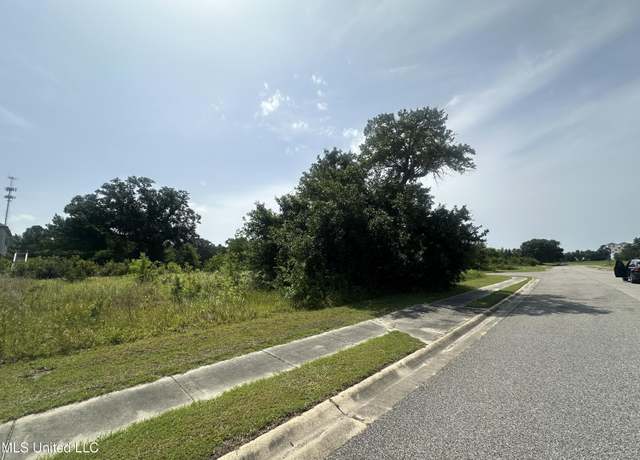 Property at 110 Destiny Oaks Dr, Long Beach, MS 39560