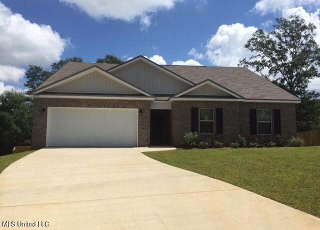 Property at 208 Raulston Dr, Byram, MS 39272, 4 beds, 2 baths