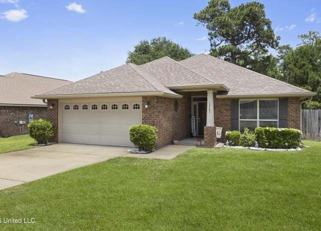 Property at 13703 Windwood Dr, Gulfport, MS 39503, 4 beds, 2 baths