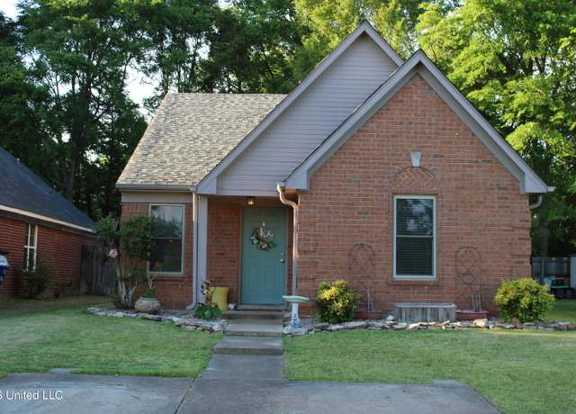Property at 10256 Tally Ho Dr, Olive Branch, MS 38654, 2 beds, 2 baths