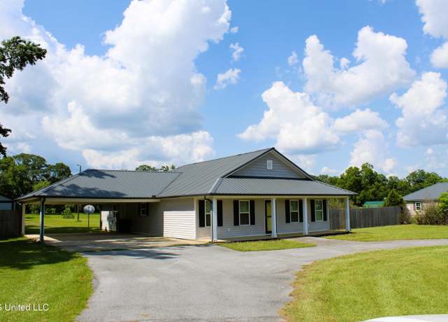 Property at 134 Mill Street Ext, Lucedale, MS 39452, 3 beds, 2 baths