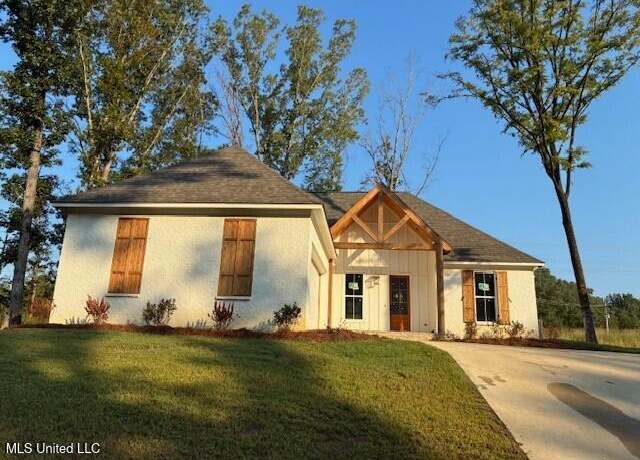Property at 126 Grayson Way, Madison, MS 39110, 4 beds, 3.5 baths