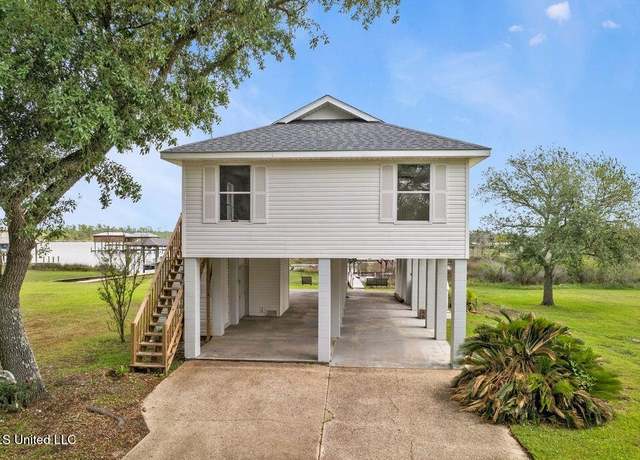 Property at 133 Pinecrest Dr, Pass Christian, MS 39571, 2 beds, 2 baths