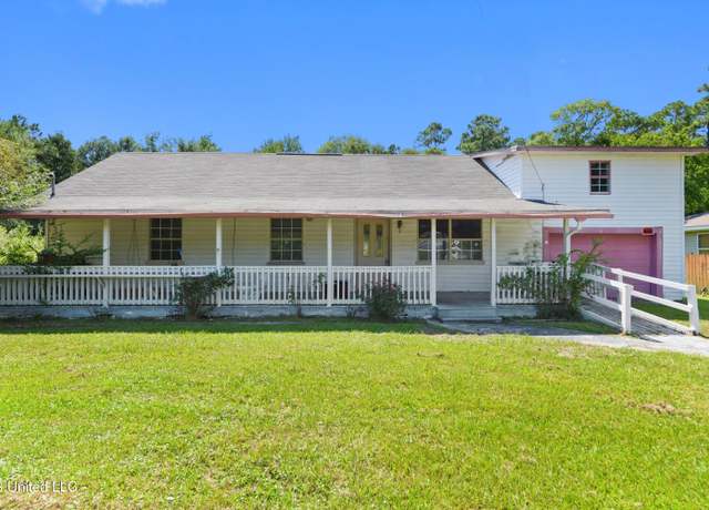 Property at 2917 58th Ave, Gulfport, MS 39501, 4 beds, 3 baths
