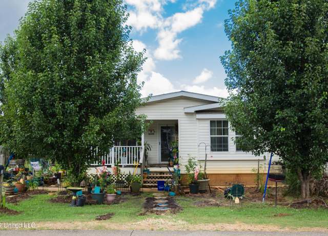 Property at 31 Crest Oak Dr, Starkville, MS 39759, 3 beds, 3 baths