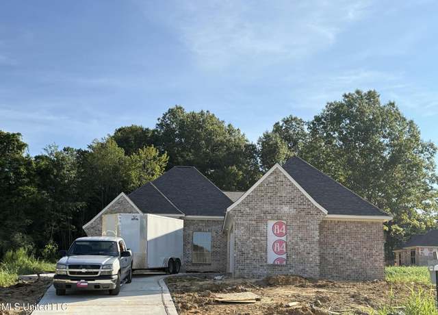 Property at 221 Jasmine Cove Cir, Brandon, MS 39042, 4 beds, 3 baths