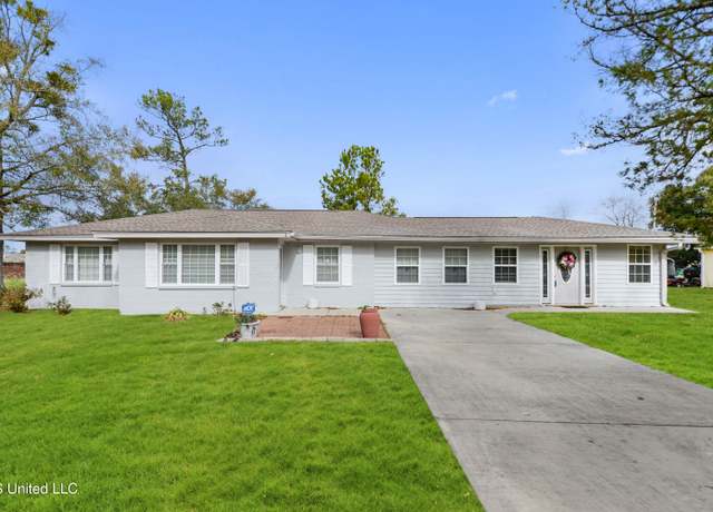 Property at 633 Keller St, Bay Saint Louis, MS 39520, 3 beds, 2 baths