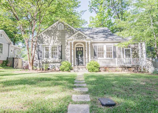 Property at 3619 Kings Hwy, Jackson, MS 39216, 3 beds, 2 baths