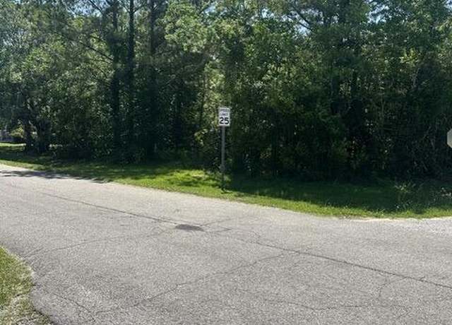 Property at 389 Chapman Rd, Bay Saint Louis, MS 39520