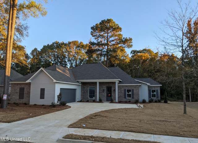 Property at 129 Salus Bnd, Clinton, MS 39056, 4 beds, 3 baths