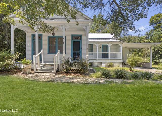 Property at 1325 Harrison Rd, Gulfport, MS 39507, 2 beds, 2 baths