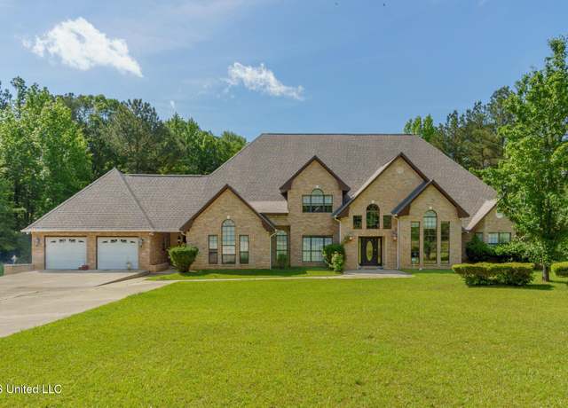 Property at 5562 N Williamsburg Rd, Bassfield, MS 39421, 6 beds, 5 baths