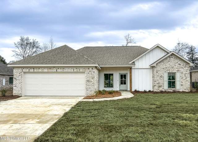 Property at 985 Riverside Ln, Pearl, MS 39208, 3 beds, 2 baths