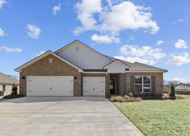 Property at 202 Saratoga Springs Ave, Clinton, MS 39056, 4 beds, 3.5 baths