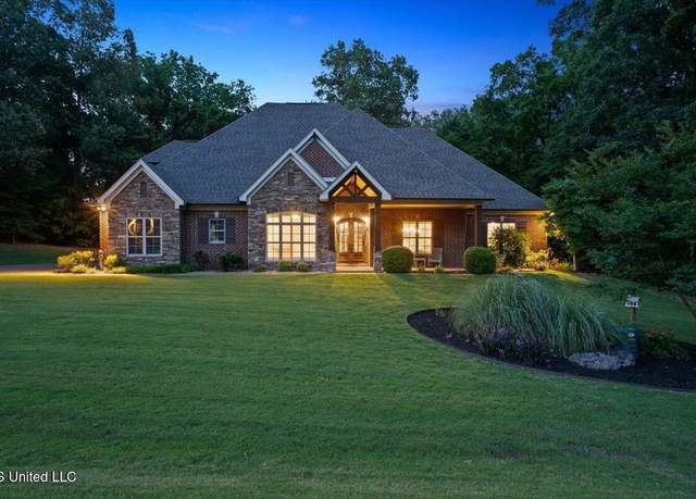 Property at 5746 Burlington Ln, Olive Branch, MS 38654, 5 beds, 3.5 baths