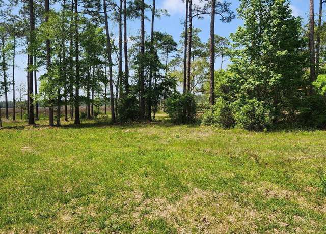 Property at 6121 Mary Mahoney Dr, Ocean Springs, MS 39564