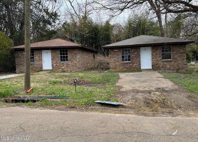 Property at 108 Myer Ave Unit A&B, Jackson, MS 39209, 6 beds, 2 baths